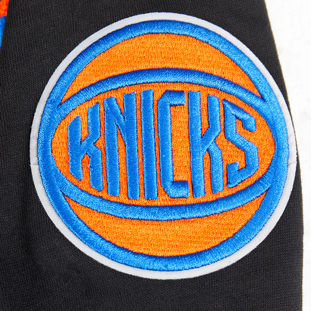 NBA NEW YORK KNICKS CLASSIC BIG BOYS FLC PO HOODIE (BLACK) - Image 6