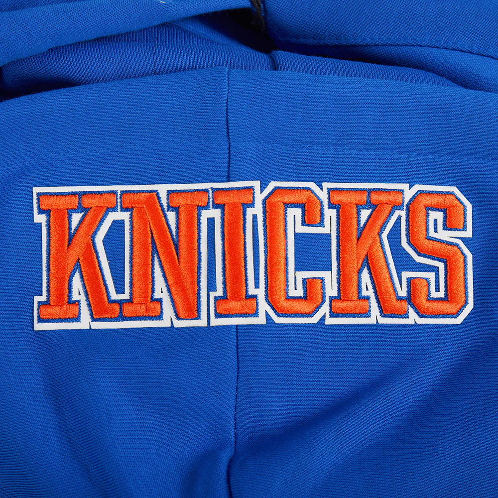 NBA NEW YORK KNICKS OLD ENGLISH WOMEN'S FLC CROPPED PO HOODIE (ROYAL BLUE) - Image 7