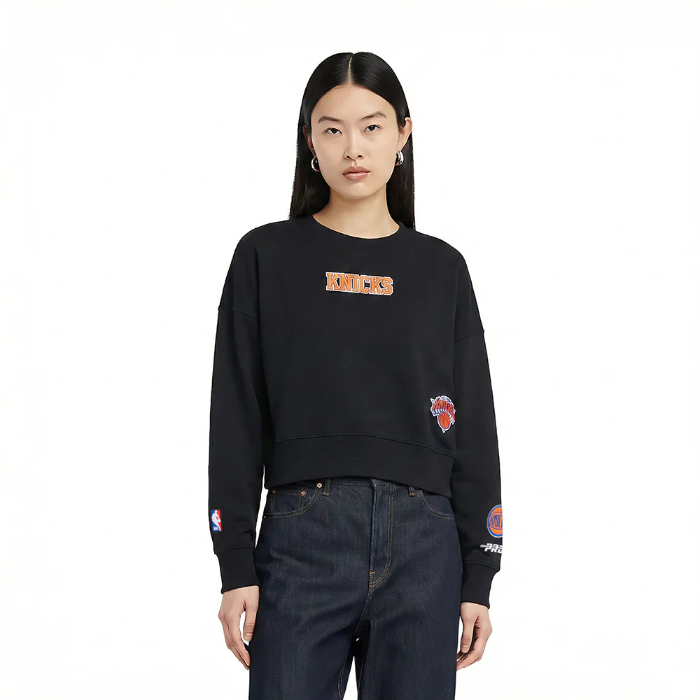 NEW YORK KNICKS WINGSPAN WOMEN'S FLC CREWNECK (BLACK) - Image 2