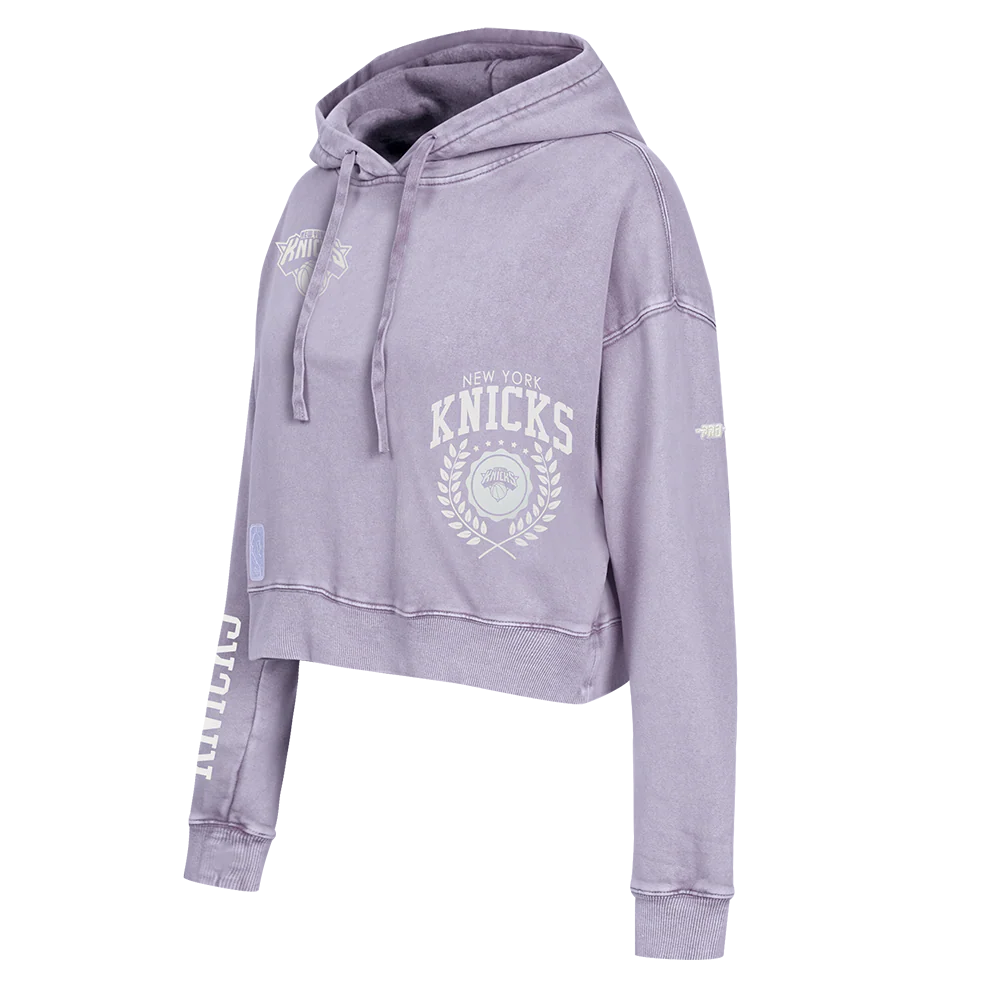 NBA NEW YORK KNICKS STREET TEAM WOMEN'S ENZYME WASH FT CROPPED PO HOODIE (WASHED LILAC GRAY) - Image 3