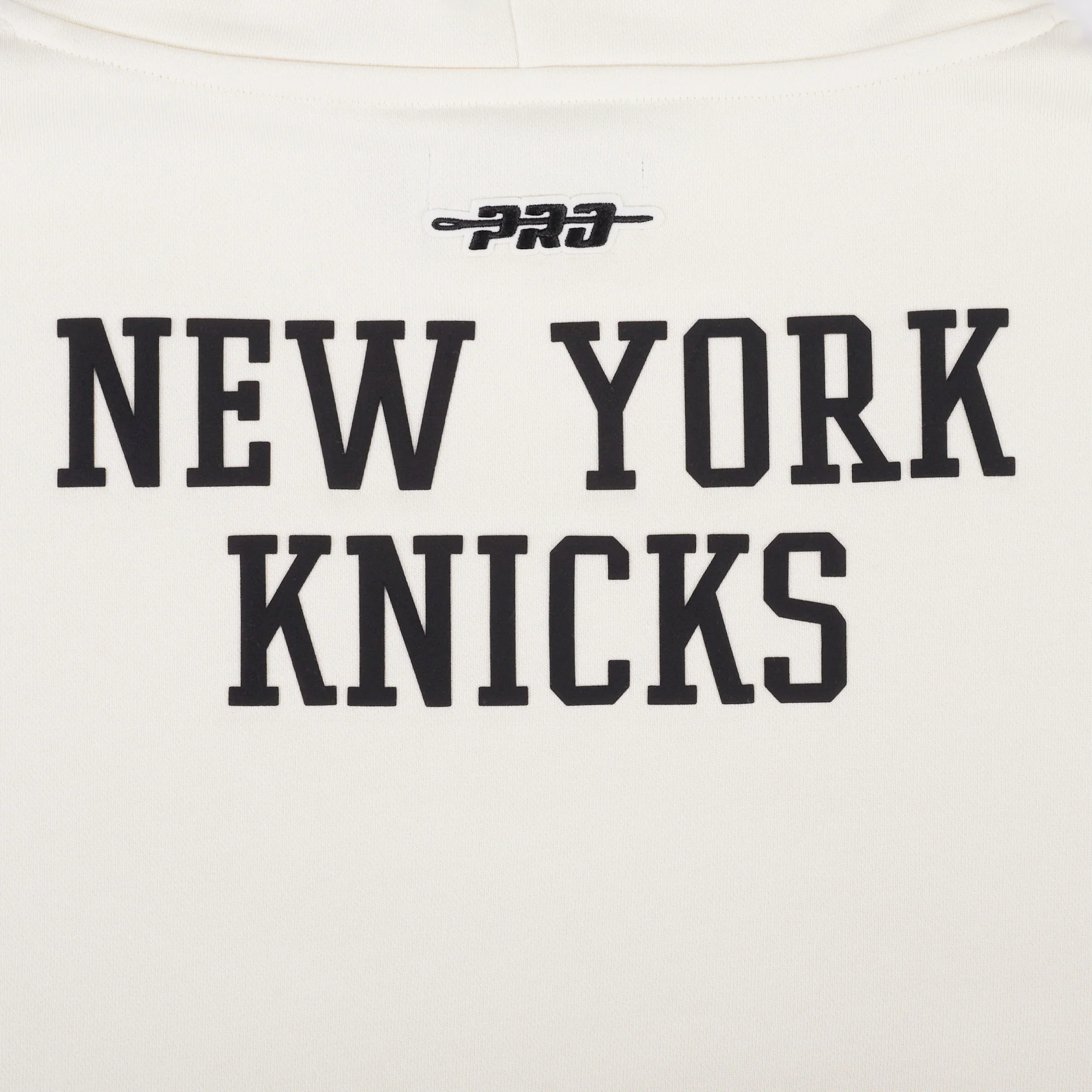 NEW YORK KNICKS 2026 NBA CHAMPIONSHIP WOMEN'S CROPPED PULLOVER HOODIE (EGGSHELL/BLACK) - Image 7
