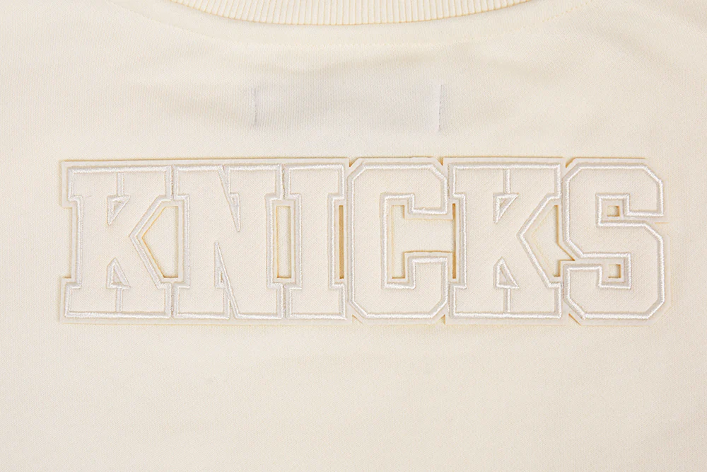 NBA NEW YORK KNICKS NEUTRAL WOMEN'S CREWNECK (EGGSHELL) - Image 9