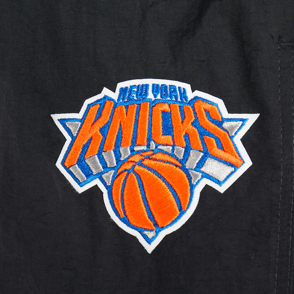 NBA NEW YORK KNICKS CLASSIC WIND WOVEN WOMEN'S PANT (BLACK) - Image 5