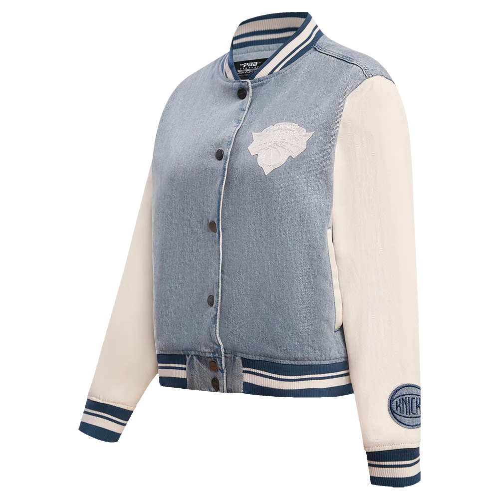 NBA NEW YORK KNICKS VARSITY BLUES WOMEN'S DENIM VARSITY JACKET (DENIM/LINEN) - Image 2