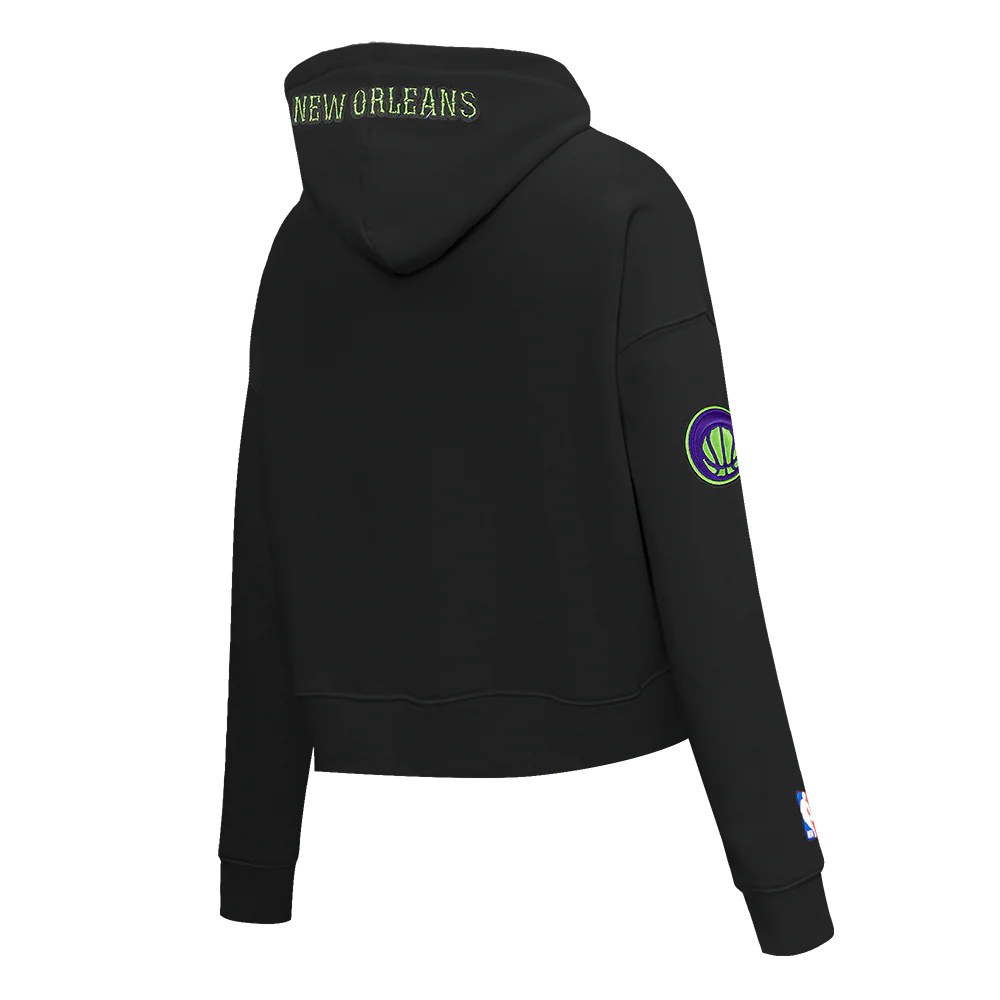 NBA NEW ORLEANS PELICANS CITY EDITION 24-25 WOMEN'S FLEECE CROPPED PULLOVER HOODIE (BLACK) - Image 4