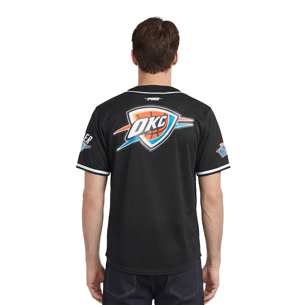 NBA OKLAHOMA CITY THUNDER CLASSIC MESH MEN'S BUTTON DOWN SHIRT (BLACK) - Image 4