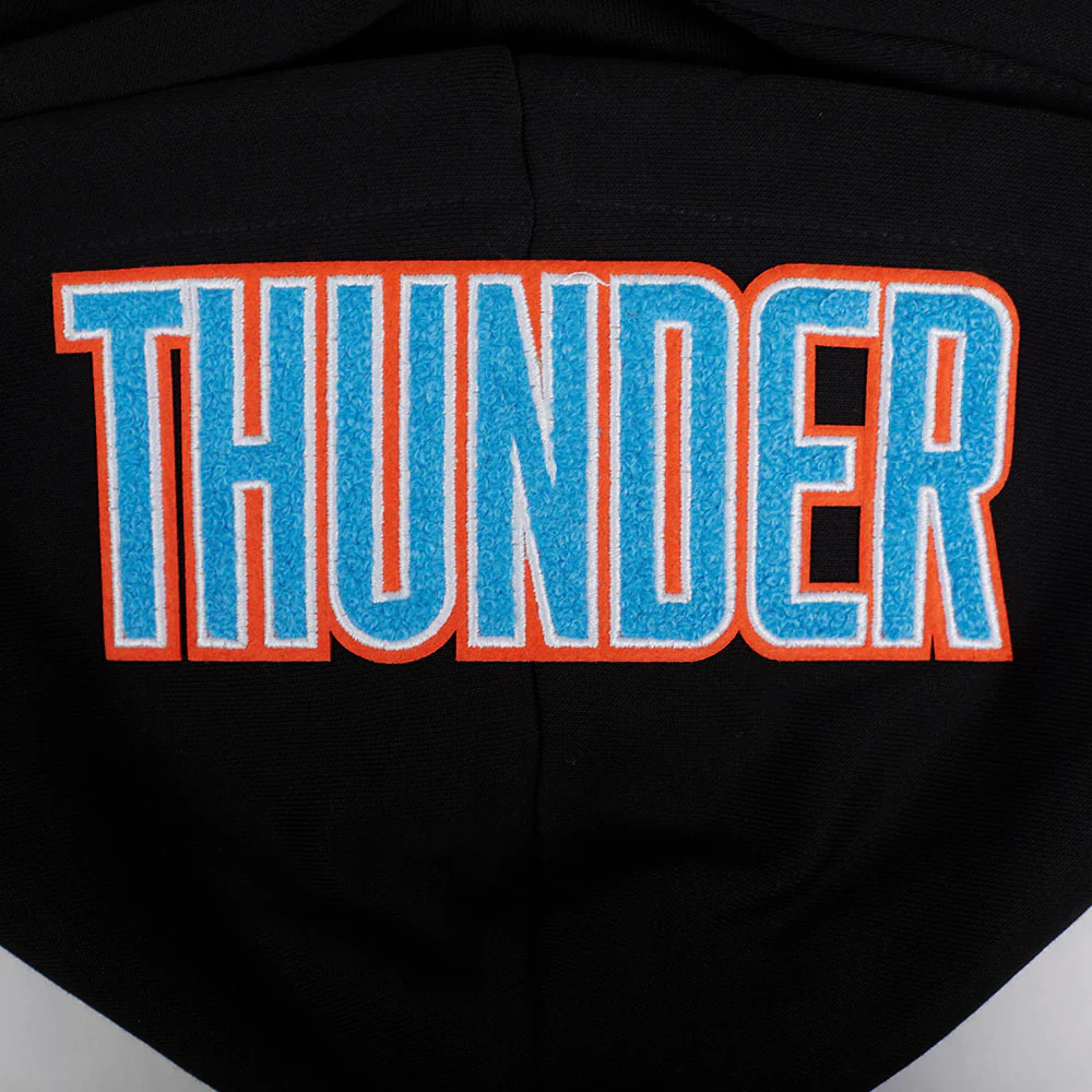 NBA OKLAHOMA CITY THUNDER CLASSIC WOMEN'S PULLOVER HOODIE (BLACK) - Image 11
