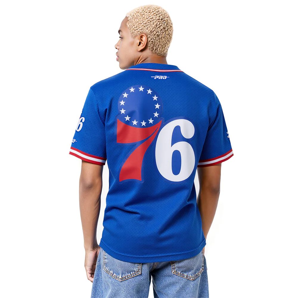 NBA PHILADELPHIA 76ERS JOEL EMBIID #21 CLASSIC MESH PNN MEN'S MESH BUTTON DOWN SHIRT (ROYAL BLUE/RED) - Image 2