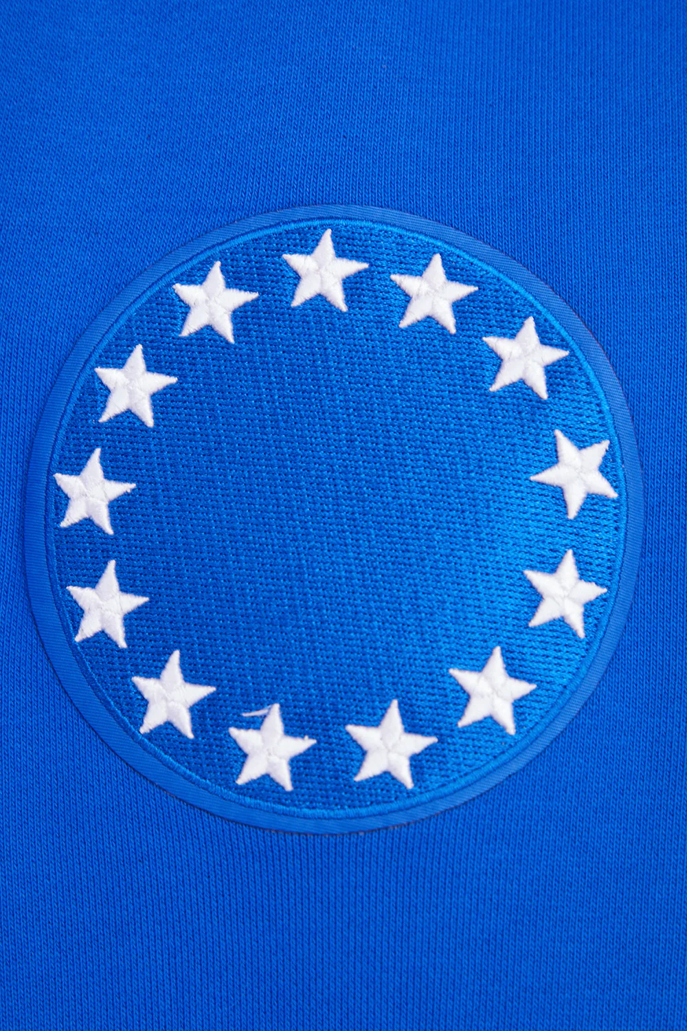 NBA PHILADELPHIA 76ers SCRIPT TAIL MEN'S RIB FLEECE PULLOVER HOODIE (ROYAL BLUE/RED) - Image 7