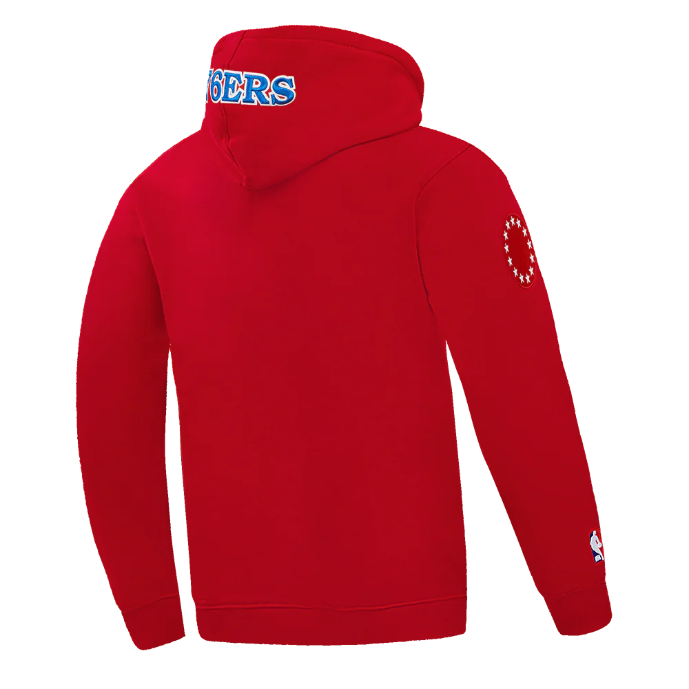NBA PHILADELPHIA 76ERS OLD ENGLISH MEN'S PULLOVER HOODIE (RED) - Image 4