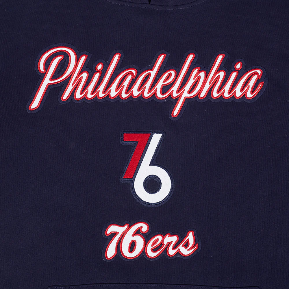 NBA PHILADELPHIA 76ERS CITY EDITION 25-26 MEN'S RIB FLC PO HOODIE (MIDNIGHT NAVY/RED/MIDNIGHT NAVY) - Image 8
