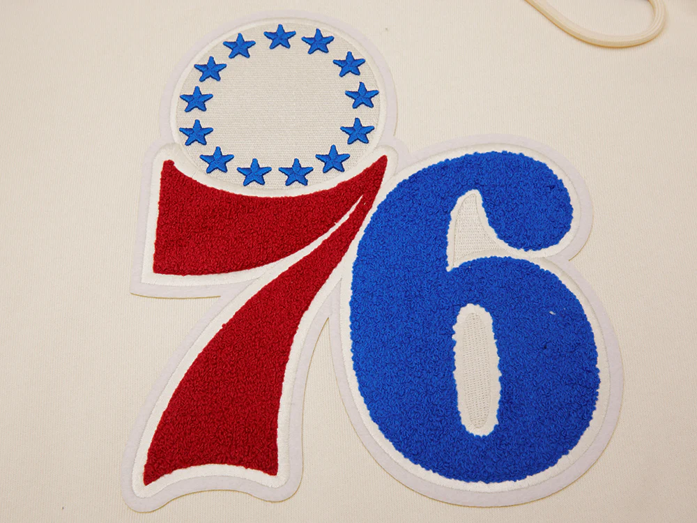 NBA PHILADELPHIA 76ERS RETRO CLASSIC MEN'S PULLOVER HOODIE (EGGSHELL/ ROYAL BLUE) - Image 5
