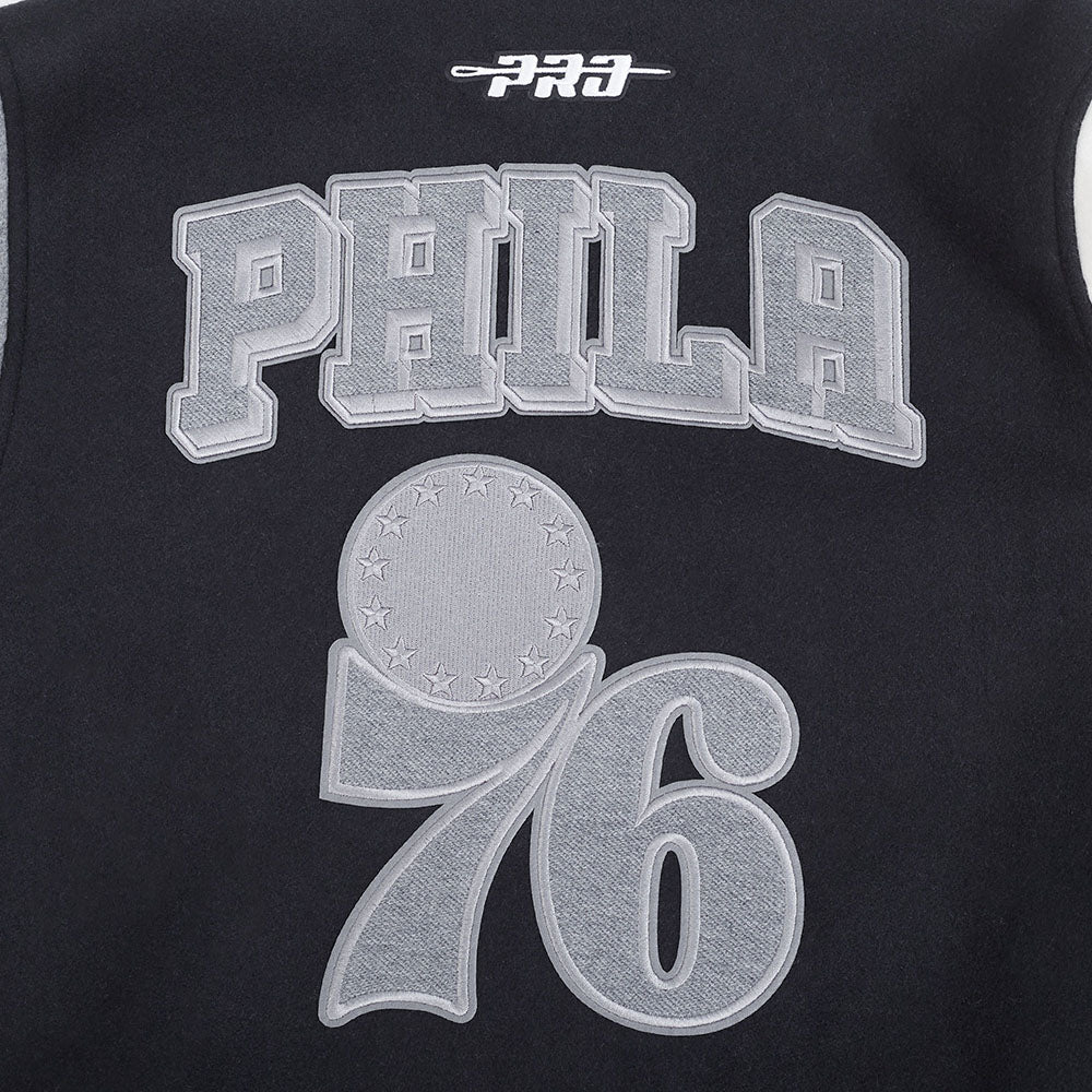 NBA PHILADELPHIA 76ERS REVERSE FRENCH TERRY MEN'S CB WOOL VARSITY JA (BLACK/GRAY/EGGSHELL) - Image 7