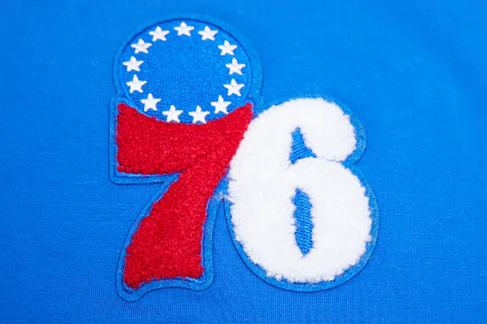 NBA PHILADELPHIA 76ERS CLASSIC WOMEN'S BOXY TEE (ROYAL BLUE) - Image 7
