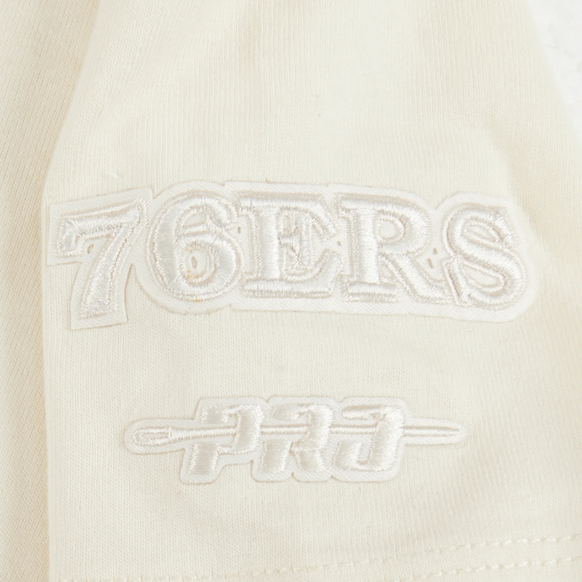 NBA PHILADELPHIA 76ERS NEUTRAL LITTLE BOYS SHORT SLEEVE TEE (EGGSHELL) - Image 5