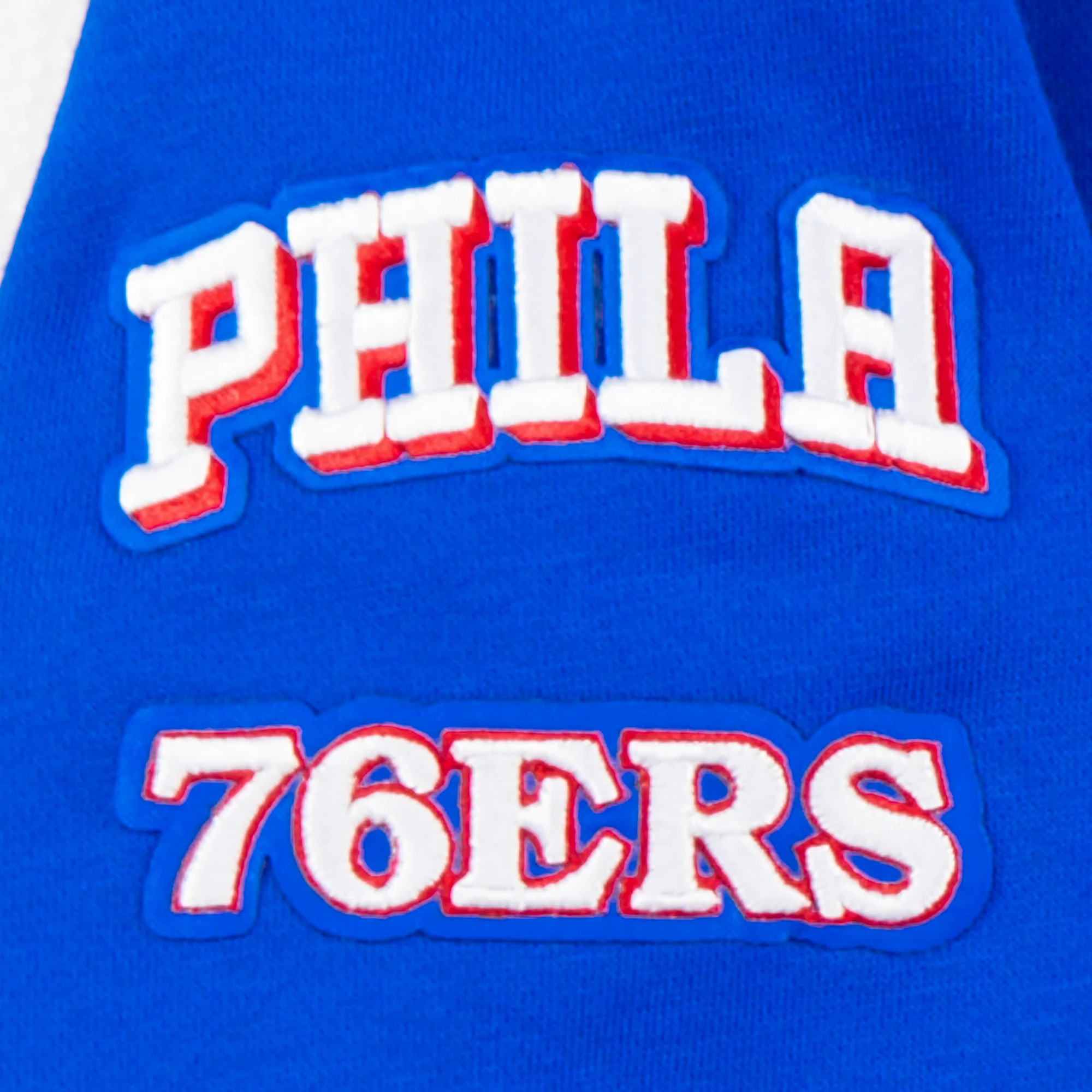 NBA PHILADELPHIA 76ERS RETRO CLASSIC LITTLE BOYS RIB FLEECE PULLOVER HOODIE (ROYAL BLUE/RED) - Image 7