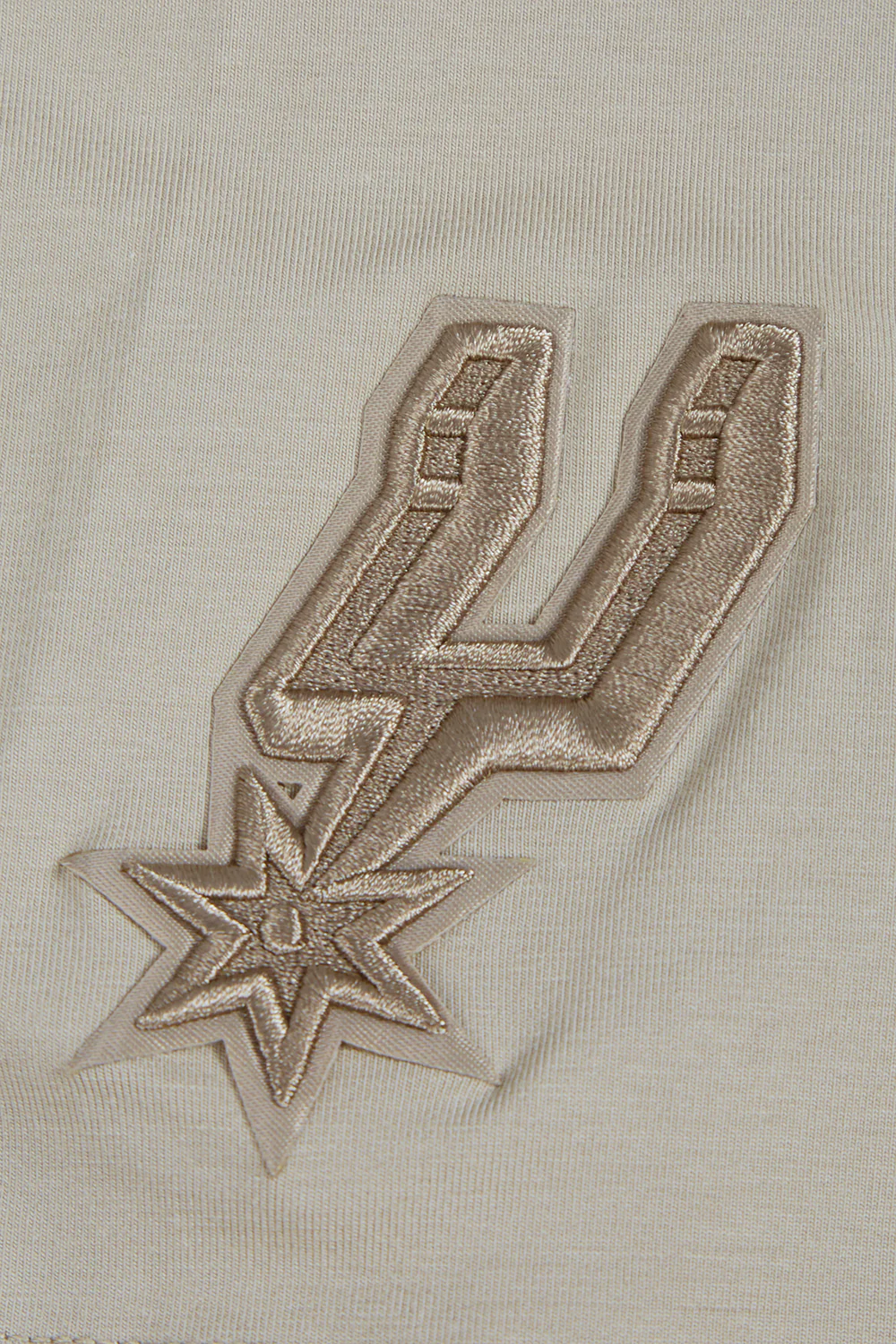 NBA SAN ANTONIO SPURS NEUTRAL WOMEN'S BOXY TEE (TAUPE) - Image 8