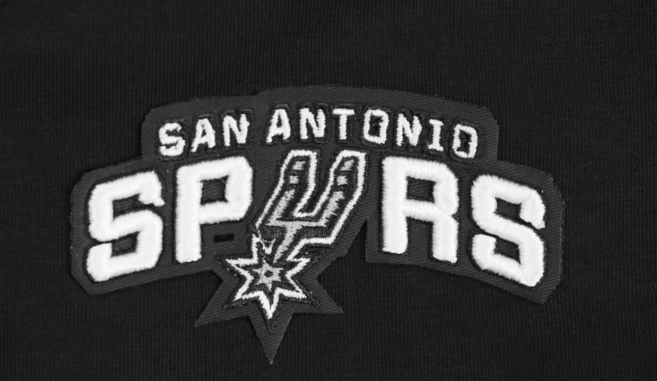 NBA SAN ANTONIO SPURS SCRIPT TAIL WOMEN'S SINGLE JERSEY BOXY TEE (BLACK) - Image 5