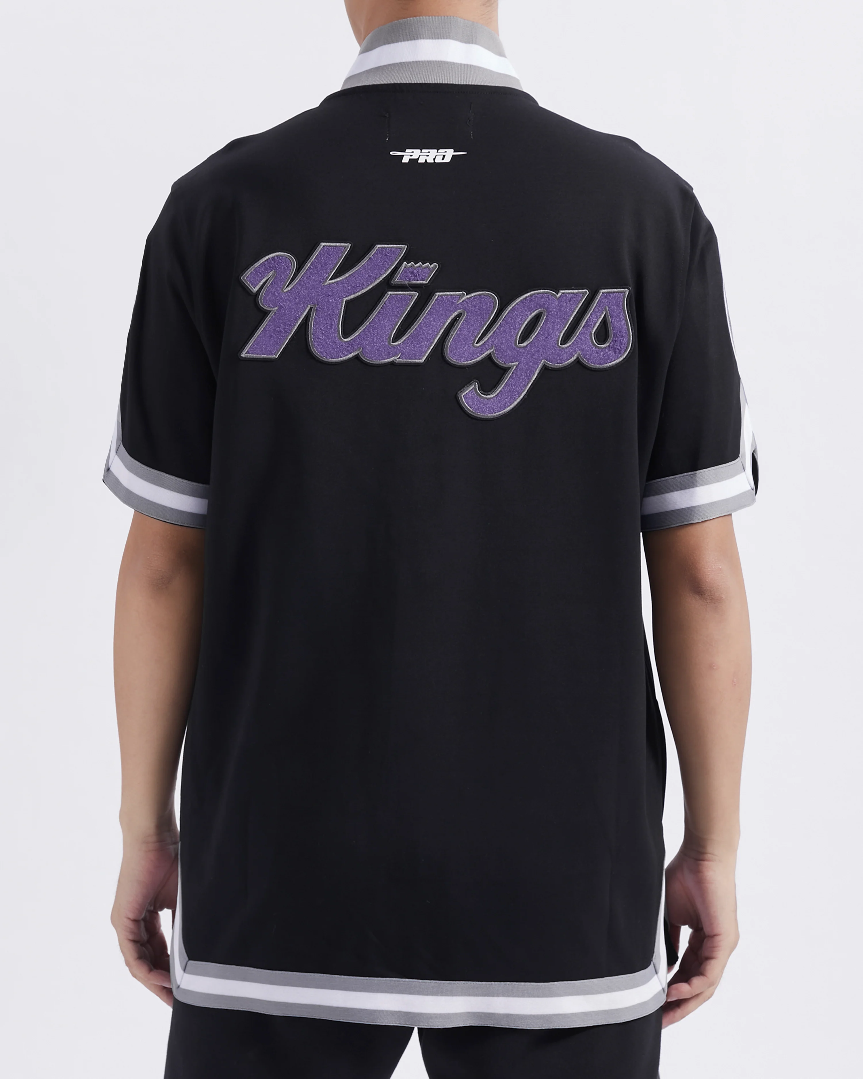 NBA SACRAMENTO KINGS CLASSIC MEN'S DOUBLE KNIT JACKET (BLACK/GRAY) - Image 4