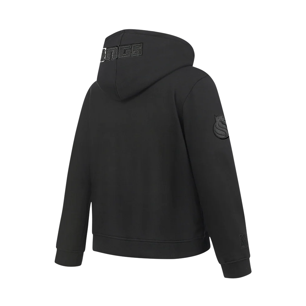 NBA SACRAMENTO KINGS TRIPLE BLACK BIG BOYS FLC PO HOODIE (BLACK) - Image 4
