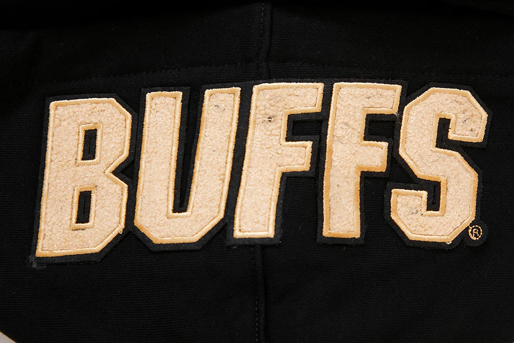 UNIVERSITY OF COLORADO CLASSIC MEN'S STACKED LOGO PULLOVER HOODIE (BLACK) - Image 5
