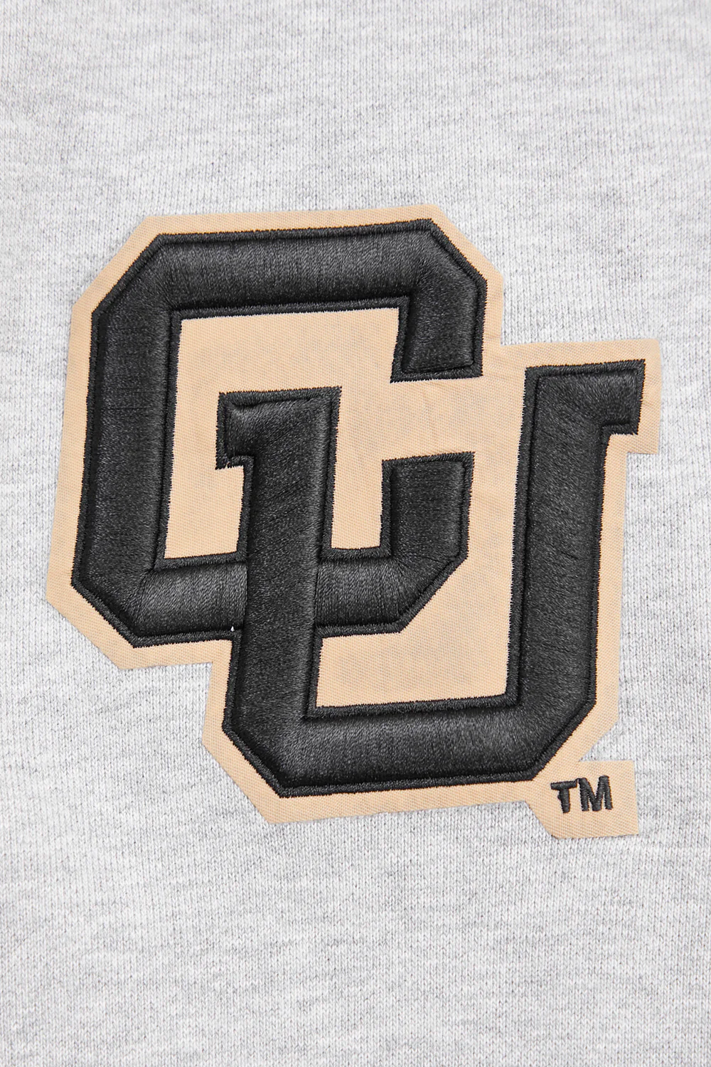 UNIVERSITY OF COLORADO CLASSIC MEN'S STACKED LOGO PULLOVER HOODIE (HEATHER GRAY/BLACK) - Image 7