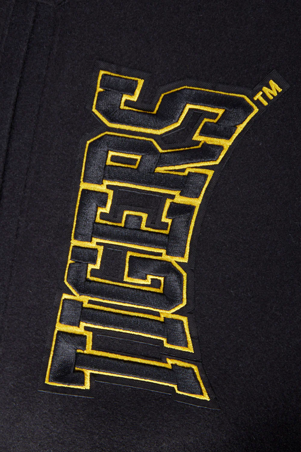 COLLEGE GRAMBLING STATE UNIVERSITY CREST EMBLEM MEN'S RIB WOOL VARSITY J (BLACK/YELLOW) - Image 5