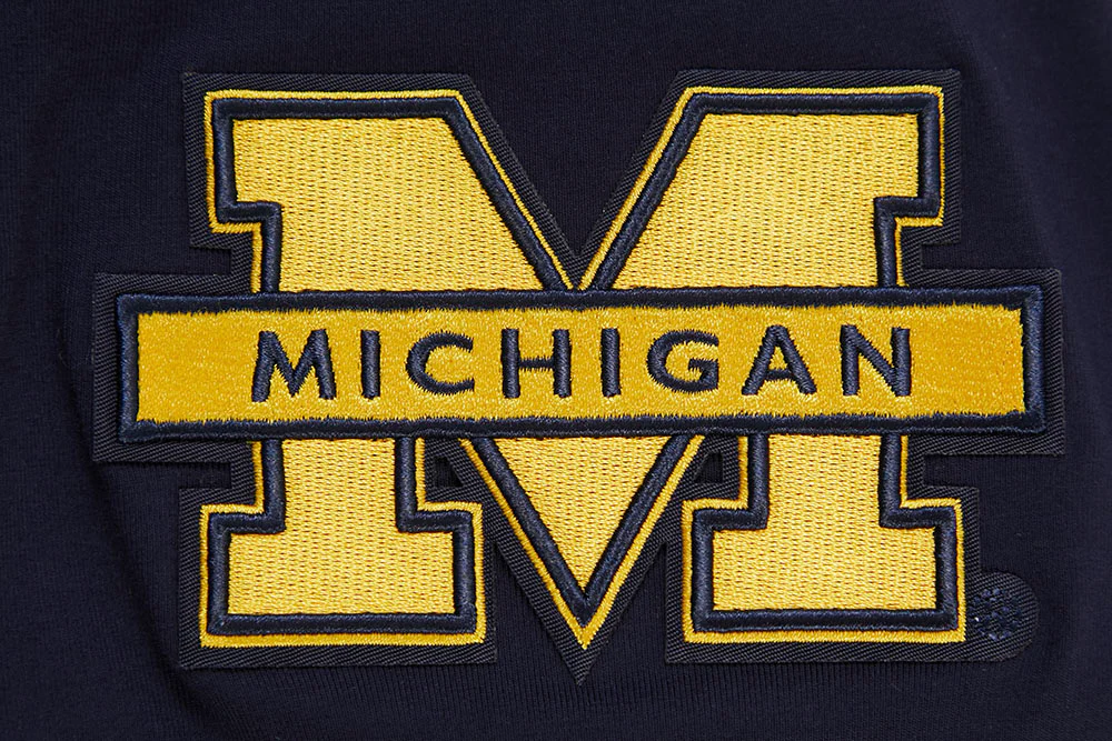 UNIVERSITY OF MICHIGAN CLASSIC MEN'S STACKED LOGO TEE (MIDNIGHT NAVY) - Image 7