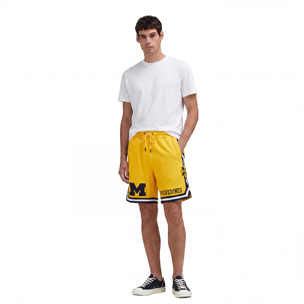 UNIVERSITY OF MICHIGAN CLASSIC MEN'S SHORT (YELLOW/MIDNIGHT NAVY) - Image 3