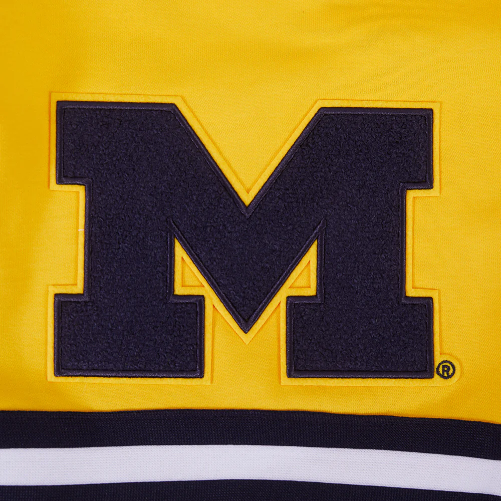 UNIVERSITY OF MICHIGAN CLASSIC MEN'S SHORT (YELLOW/MIDNIGHT NAVY) - Image 7
