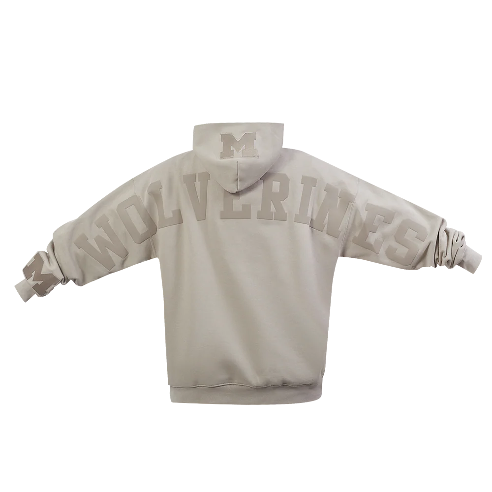 UNIVERSITY OF MICHIGAN WINGSPAN MEN'S DROP SHOULDER FLC PO HOODIE (TAUPE) - Image 7