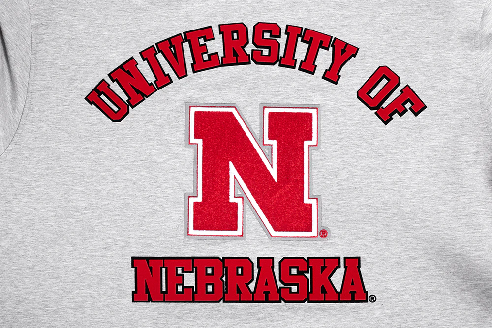 UNIVERSITY OF NEBRASKA CLASSIC MEN'S STACKED LOGO TEE (HEATHER GREY) - Image 5