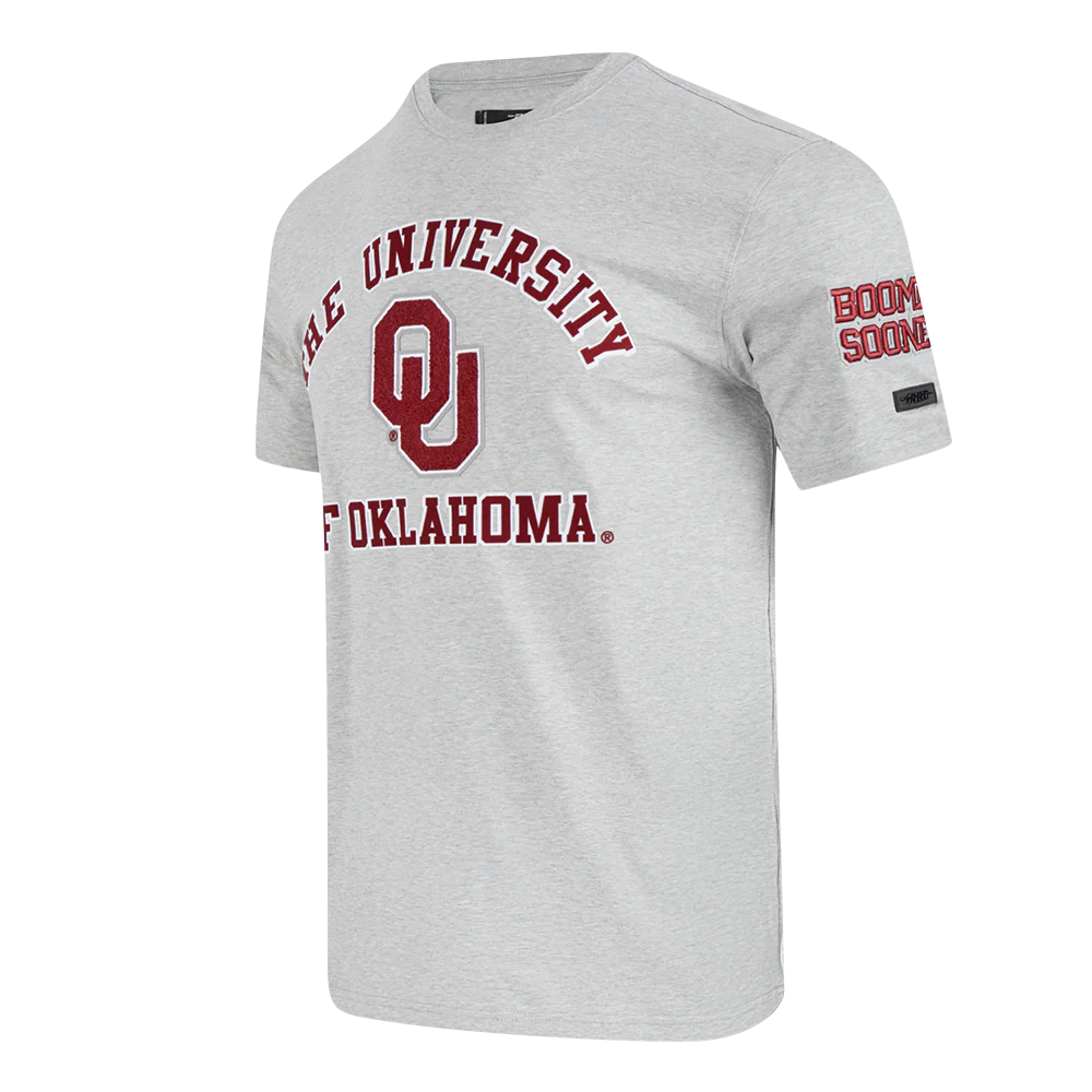 UNIVERSITY OF OKLAHOMA CLASSIC MEN'S STACKED LOGO TEE (HEATHER GREY) - Image 6