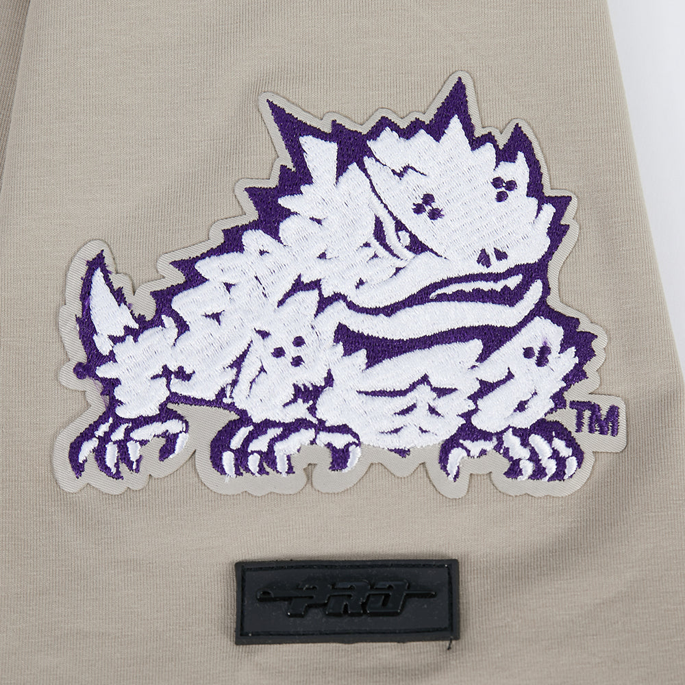 TEXAS CHRISTIAN UNIVERSITY NEUTRAL MEN'S CJ DROP SHOULDER TEE (TAUPE) - Image 6