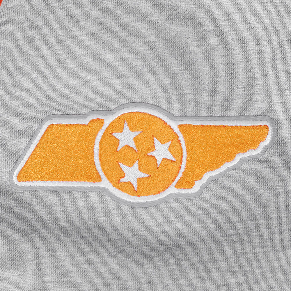 UNIVERSITY OF TENNESSEE CLASSIC STACKED LOGO SINGLE JERSEY TEE (HEATHER GREY) - Image 4