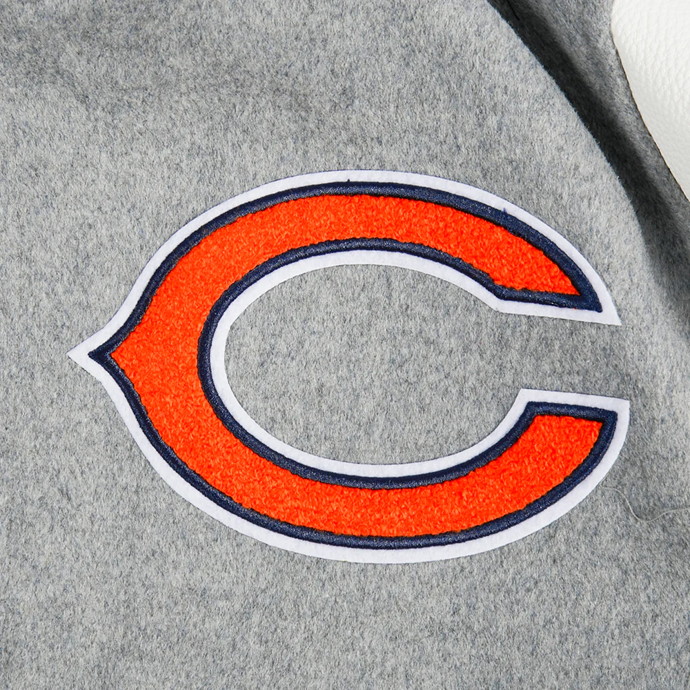 NFL CHICAGO BEARS OLD ENGLISH MEN'S RIB WOOL VARSITY JACKET (HEATHER GREY/WHITE/MIDNIGHT NAVY) - Image 5