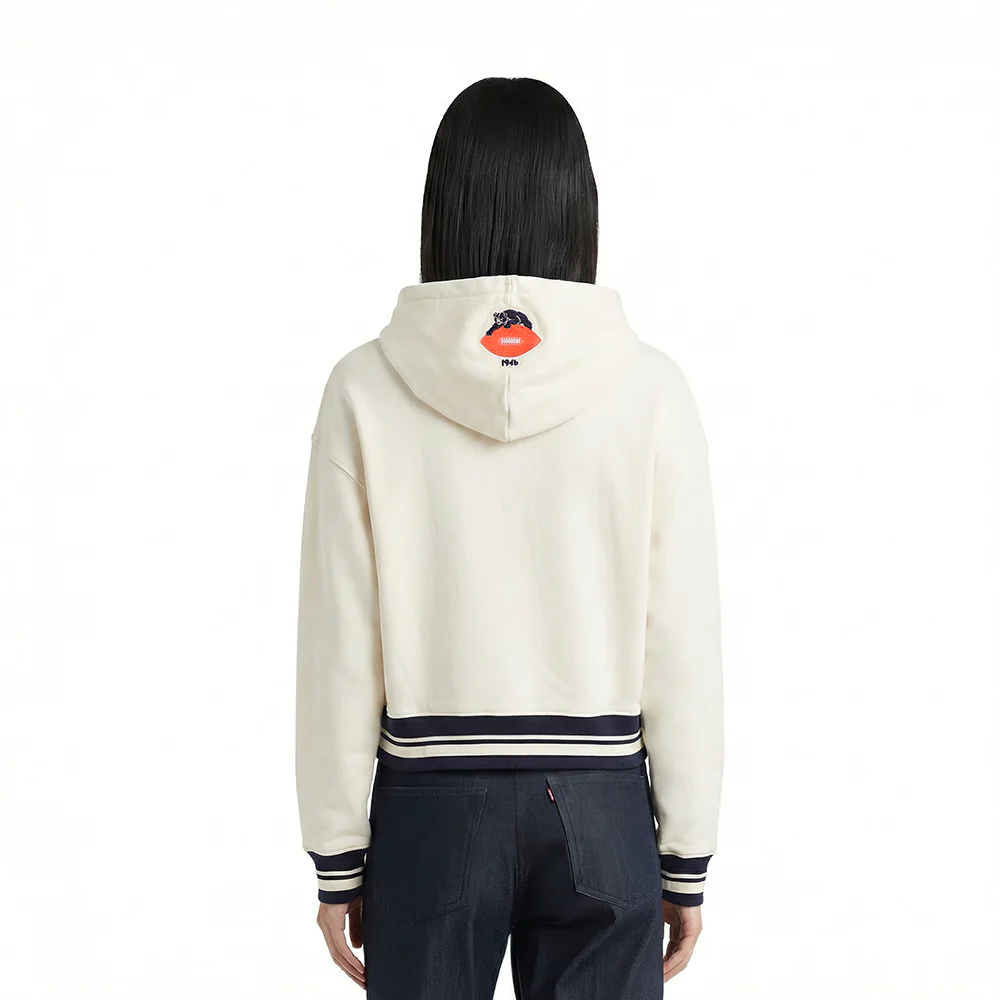 NFL CHICAGO BEARS RETRO CLASSIC WOMEN'S CROPPED PULLOVER HOODIE (EGGSHELL/MIDNIGHT NAVY) - Image 2