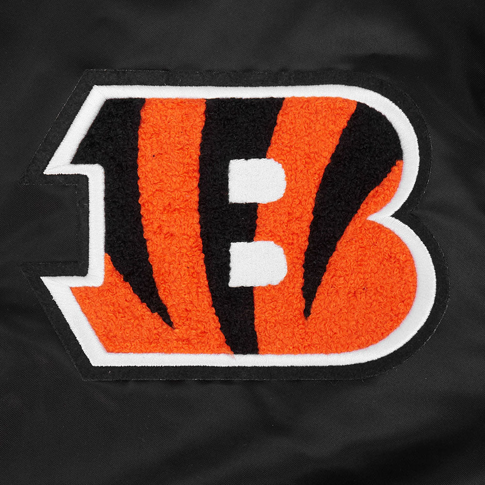 NFL CINCINNATI BENGALS OLD ENGLISH MEN'S RIB SATIN JACKET (BLACK/ORANGE) - Image 8