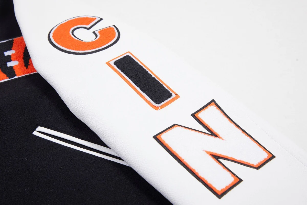 NFL CINCINNATI BENGALS CLASSIC WOOL MEN'S VARSITY JACKET (BLACK/WHITE) - Image 10