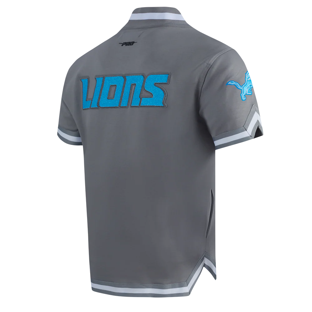 NFL DETROIT LIONS CLASSIC CHENILLE MEN'S BUTTON DOWN (GRAY) - Image 4