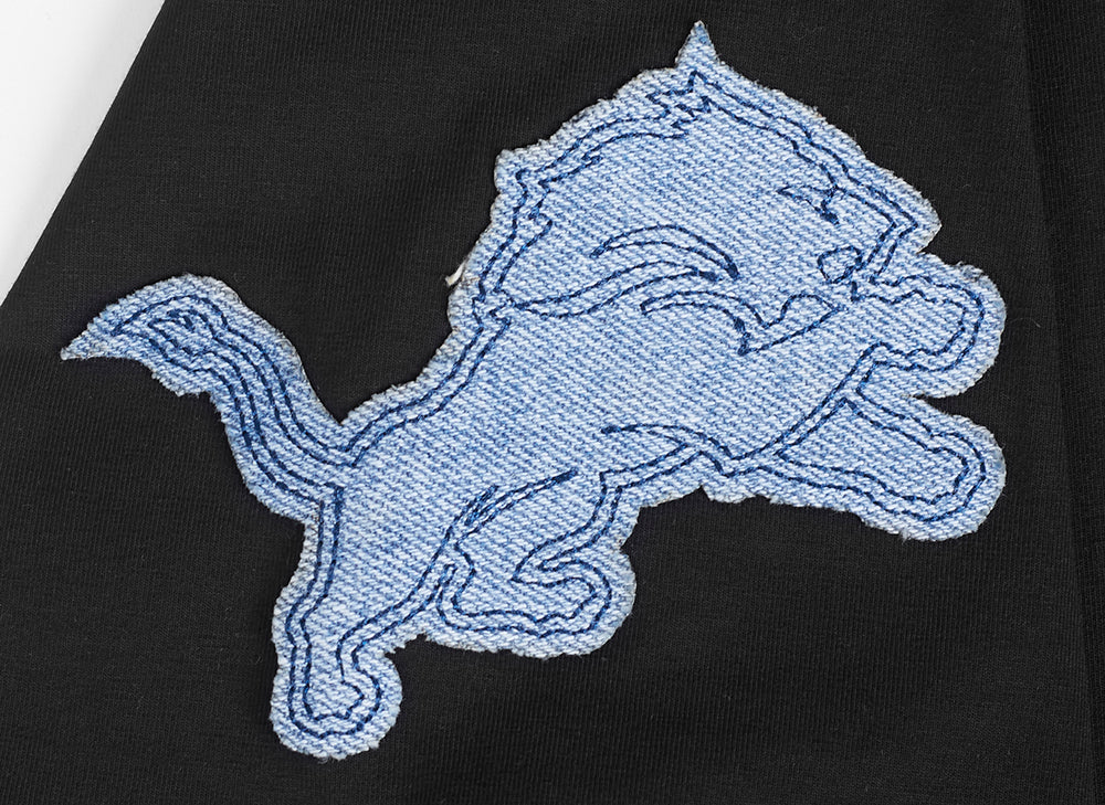 NFL DETROIT LIONS VARSITY BLUES MEN'S TEE (BLACK) - Image 5
