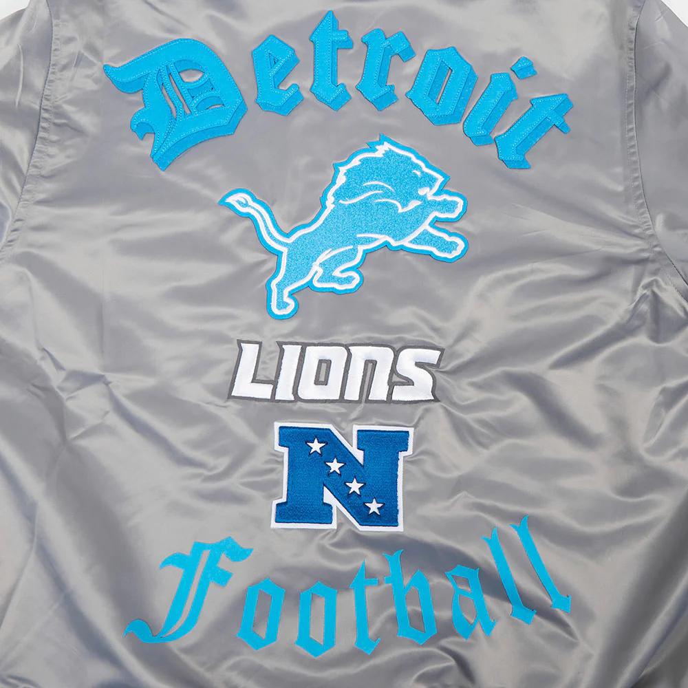 NFL DETROIT LIONS OLD ENGLISH MEN'S RIB SATIN JACKET (GRAY) - Image 7