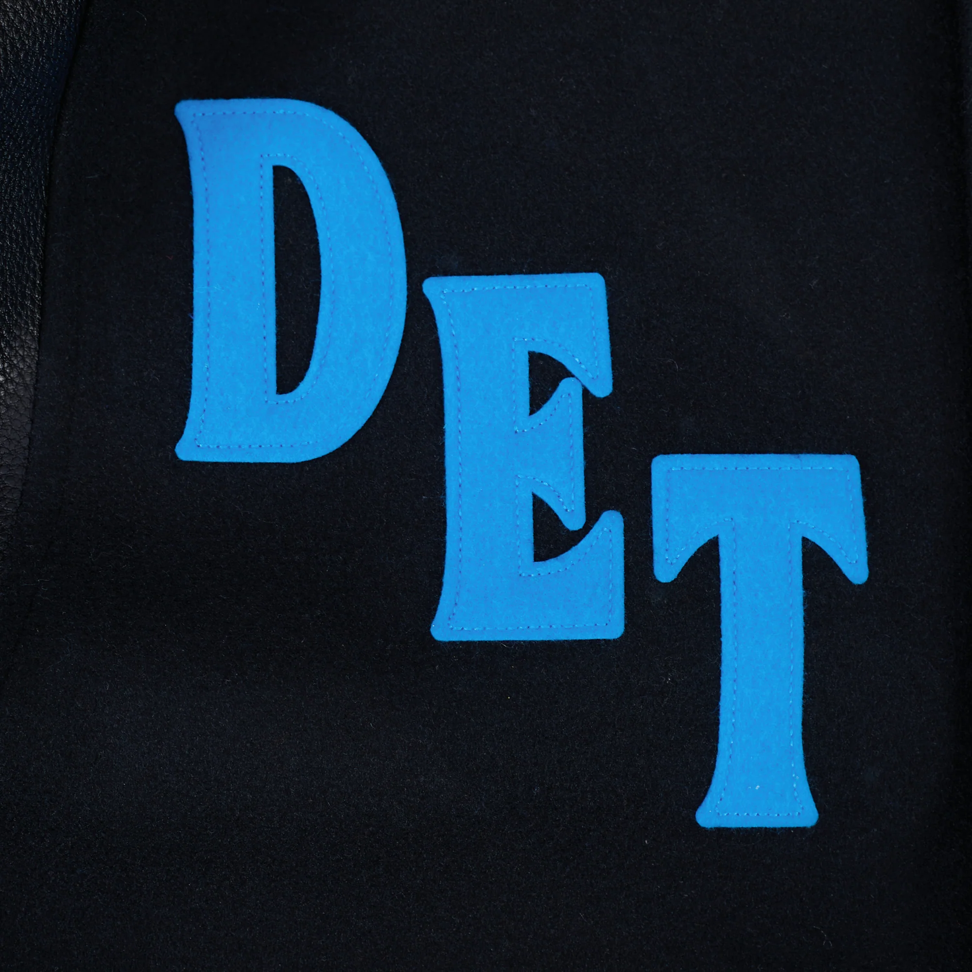 NFL DETROIT LIONS FIRST TEAM MEN'S VARSITY JACKET (JET BLACK) - Image 7