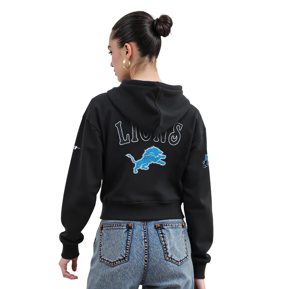 NFL DETROIT LIONS REBEL ATHLETICS WOMEN'S FLC CROPPED PO HOODIE (BLACK) - Image 9