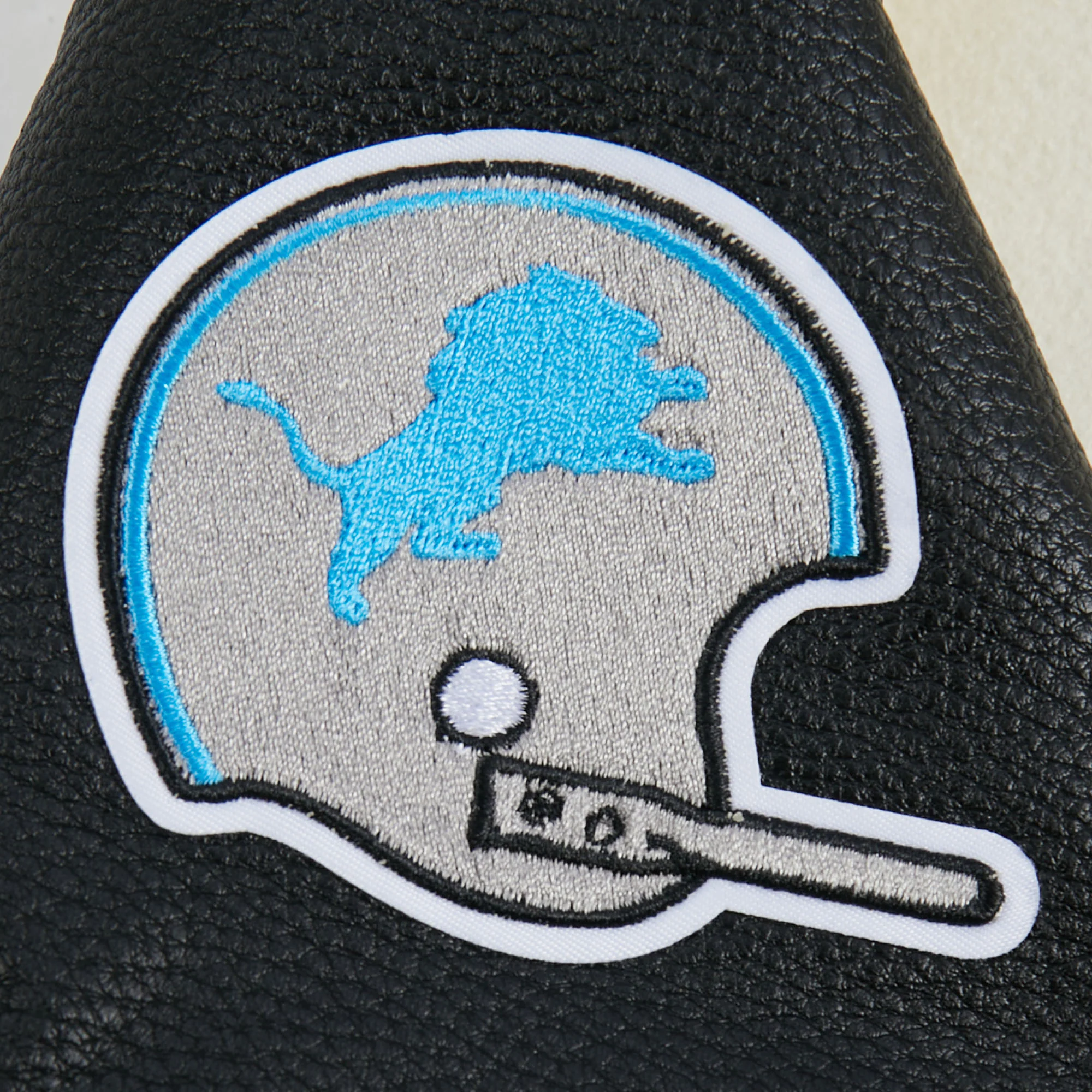 NFL DETROIT LIONS RETRO CLASSIC LITTLE BOYS RIB WOOL VARSITY JACKET (EGGSHELL/ BLACK) - Image 8