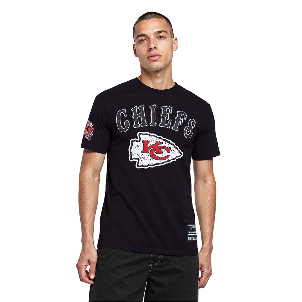 NFL KANSAS CITY CHIEFS REBEL ATHLETICS STACKED LOGO MEN'S SJ TEE (BLACK)