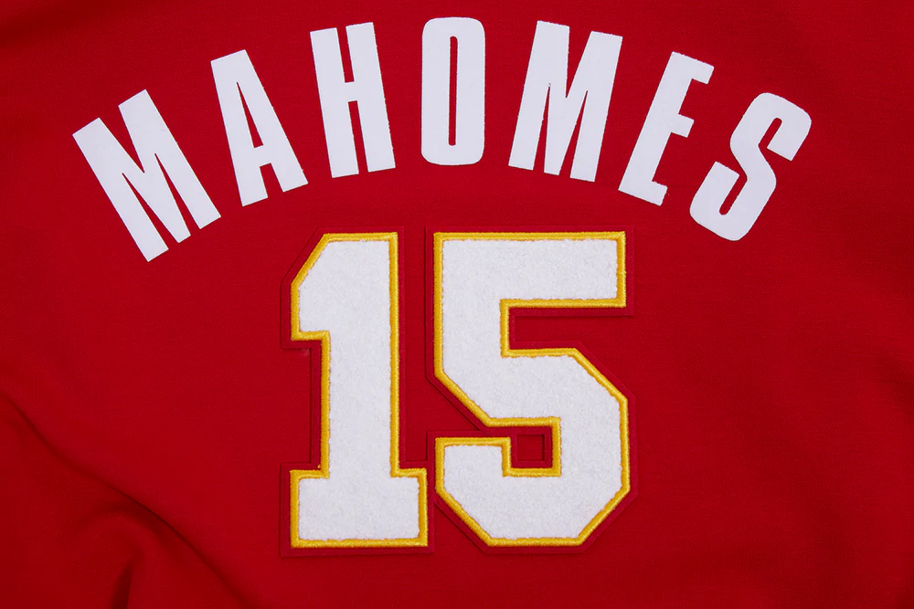 NFL KANSAS CITY CHIEFS PATRICK MAHOMES #15 MEN'S PULLOVER HOODIE (RED) - Image 5