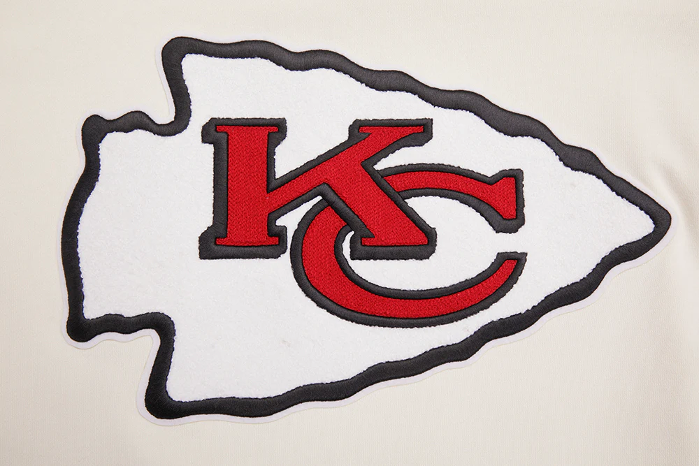 NFL KANSAS CITY CHIEFS RETRO CLASSIC MEN'S RIB PULLOVER HOODIE (EGGSHELL/ RED) - Image 6