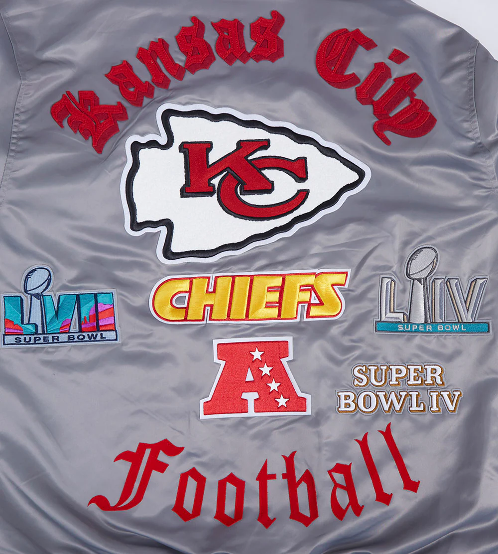 NFL KANSAS CITY CHIEFS OLD ENGLISH MEN'S RIB SATIN JACKET (GRAY) - Image 9