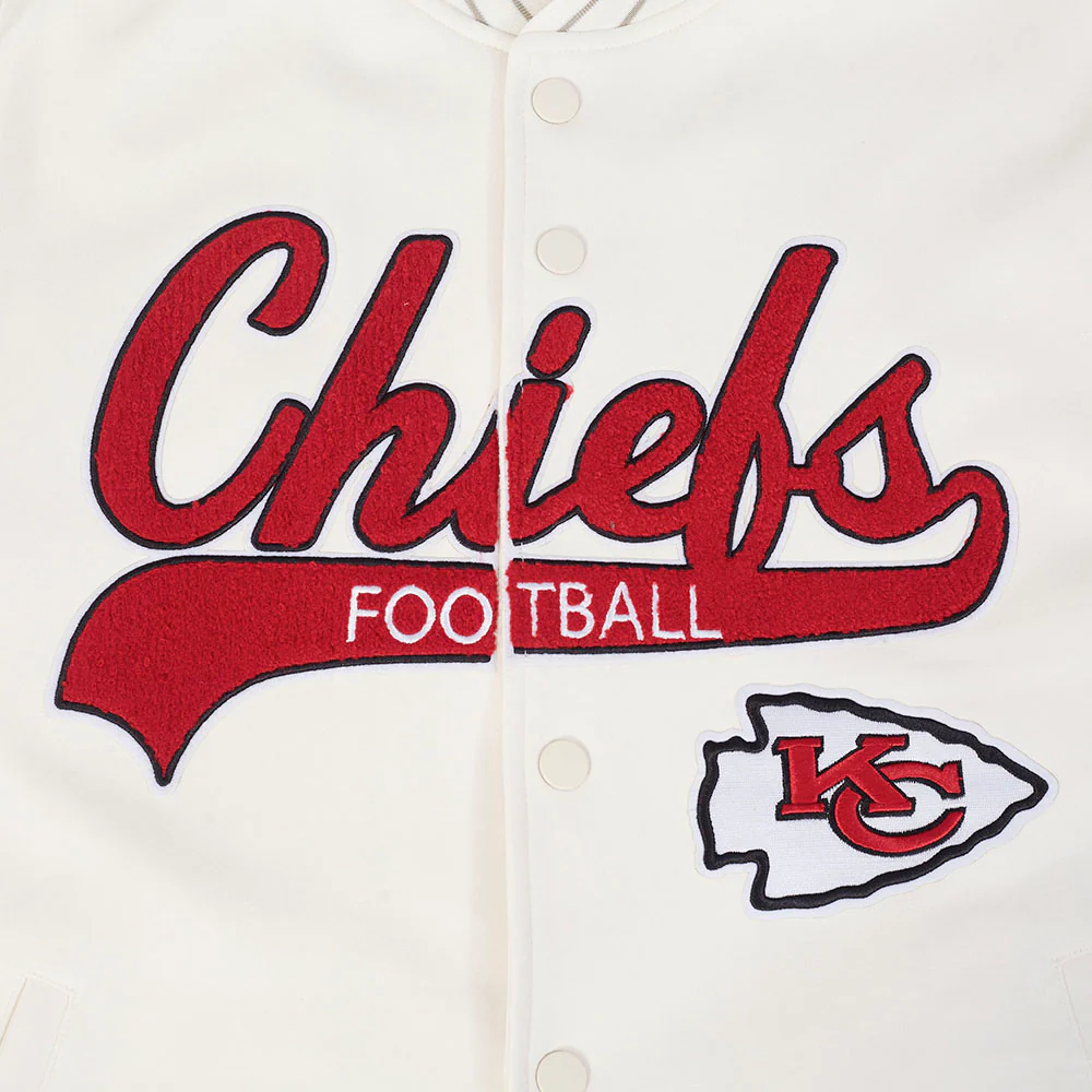 NFL KANSAS CITY CHIEFS PRO GAME DAY MEN'S RETRO JACKET (EGGSHELL/TAUPE/EGGSHELL) - Image 11